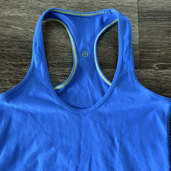 Lululemon Cool Racerback Tank Pipe Dream Blue Size 4 Lightweight Athletic Top - Picture 4 of 13